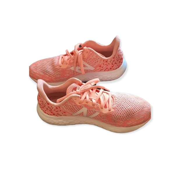 New Balance , size 9,Color orange - Picture 3 of 5